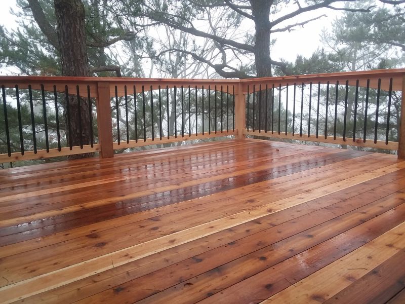 Cedar Deck Refinishing